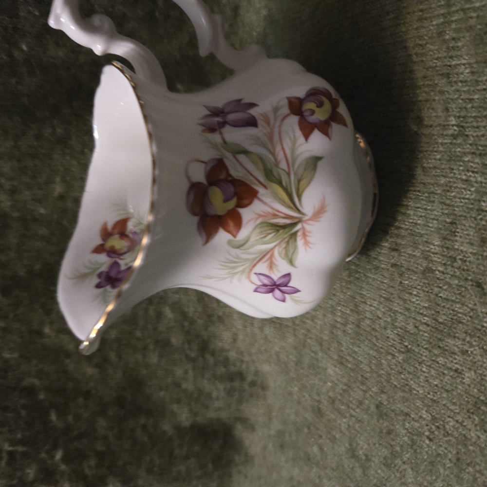 PARAGON Floral Porcelain Creamer with Gold Trim